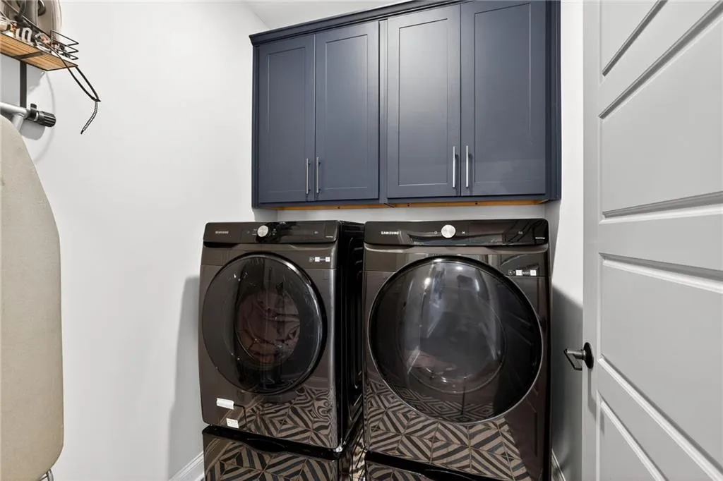 1977 Stanfield Avenue Nw, Atlanta, Georgia 30318, 5 Bedrooms Bedrooms, ,3 BathroomsBathrooms,Residential,For Sale,1977 Stanfield Avenue Nw,7662068