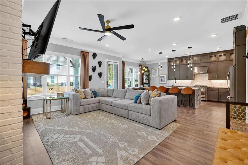 1977 Stanfield Avenue Nw, Atlanta, Georgia 30318, 5 Bedrooms Bedrooms, ,3 BathroomsBathrooms,Residential,For Sale,1977 Stanfield Avenue Nw,7662068