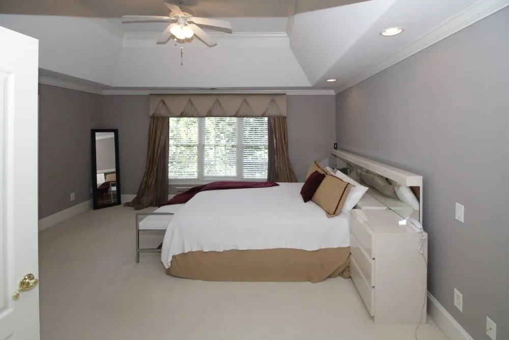 570 Calaveras Drive, Sandy Springs, Georgia 30350, 4 Bedrooms Bedrooms, ,3 BathroomsBathrooms,Residential,Sold,570 Calaveras Drive,5879721