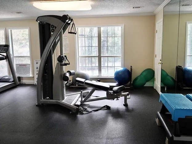 6808 Glenridge Drive Unit E, Sandy Springs, Georgia 30328, 2 Bedrooms Bedrooms, ,2 BathroomsBathrooms,Residential,Sold,6808 Glenridge Drive Unit E,6864026