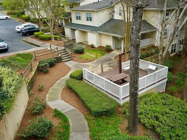 6808 Glenridge Drive Unit E, Sandy Springs, Georgia 30328, 2 Bedrooms Bedrooms, ,2 BathroomsBathrooms,Residential,Sold,6808 Glenridge Drive Unit E,6864026