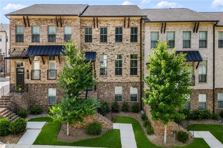 600 Alexander Hills, Decatur, Georgia 30032