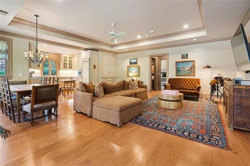 5000 Long Island Drive Nw, Sandy Springs, Georgia 30327, 7 Bedrooms Bedrooms, ,7 BathroomsBathrooms,Residential,For Sale,5000 Long Island Drive Nw,7755316