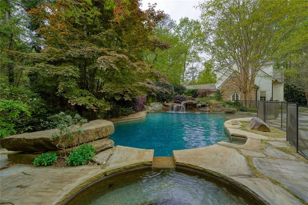 5000 Long Island Drive Nw, Sandy Springs, Georgia 30327, 7 Bedrooms Bedrooms, ,7 BathroomsBathrooms,Residential,For Sale,5000 Long Island Drive Nw,7755316