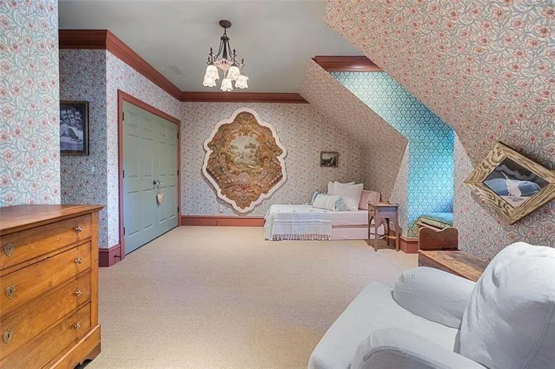 5000 Long Island Drive Nw, Sandy Springs, Georgia 30327, 7 Bedrooms Bedrooms, ,7 BathroomsBathrooms,Residential,For Sale,5000 Long Island Drive Nw,7755316