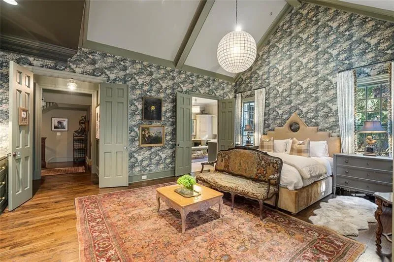 5000 Long Island Drive Nw, Sandy Springs, Georgia 30327, 7 Bedrooms Bedrooms, ,7 BathroomsBathrooms,Residential,For Sale,5000 Long Island Drive Nw,7755316