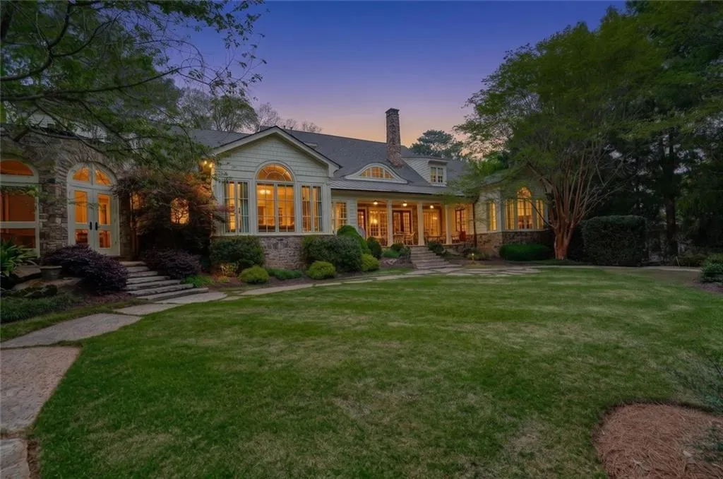 5000 Long Island Drive Nw, Sandy Springs, Georgia 30327, 7 Bedrooms Bedrooms, ,7 BathroomsBathrooms,Residential,For Sale,5000 Long Island Drive Nw,7755316