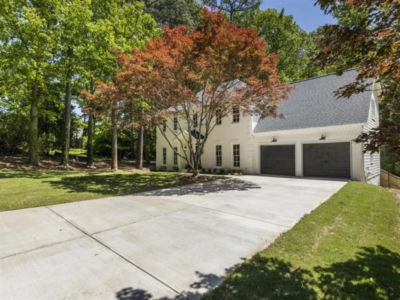 225 Wessex Court, Sandy Springs, Georgia 30328, 4 Bedrooms Bedrooms, ,3 BathroomsBathrooms,Residential,Sold,225 Wessex Court,7250027