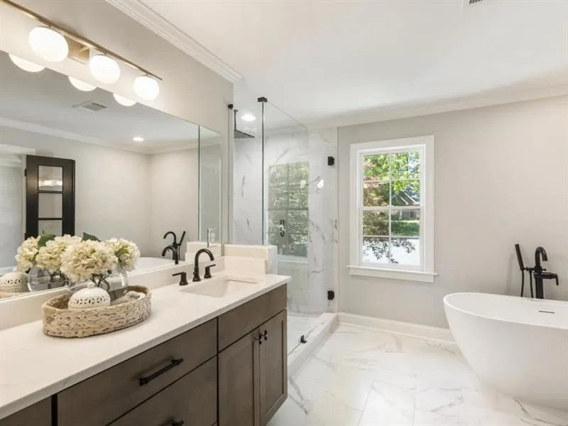 225 Wessex Court, Sandy Springs, Georgia 30328, 4 Bedrooms Bedrooms, ,3 BathroomsBathrooms,Residential,Sold,225 Wessex Court,7250027