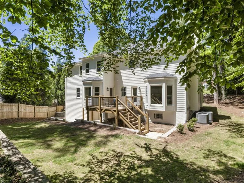 225 Wessex Court, Sandy Springs, Georgia 30328, 4 Bedrooms Bedrooms, ,3 BathroomsBathrooms,Residential,Sold,225 Wessex Court,7250027