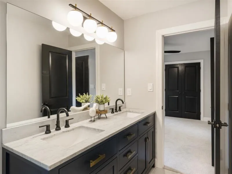 225 Wessex Court, Sandy Springs, Georgia 30328, 4 Bedrooms Bedrooms, ,3 BathroomsBathrooms,Residential,Sold,225 Wessex Court,7250027