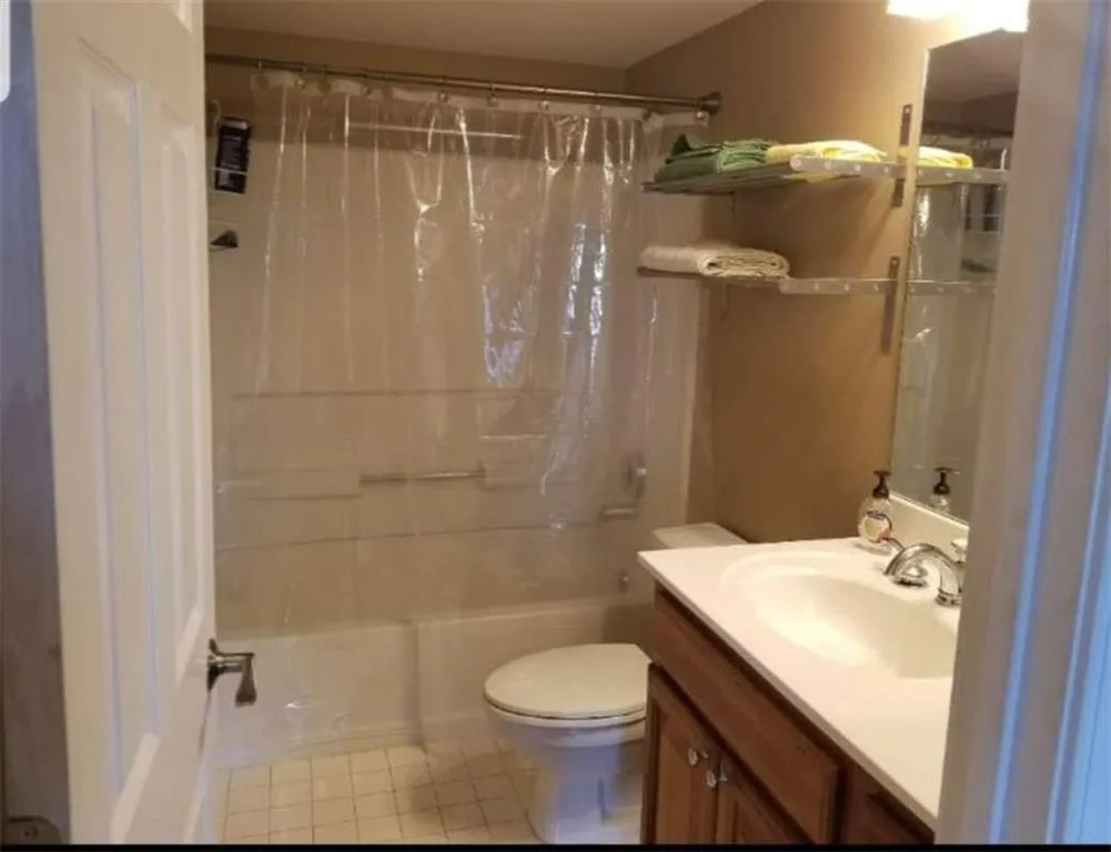 795 Hammond Dr Unit 1704, Atlanta, Georgia 30328, 1 Bedroom Bedrooms, ,1 BathroomBathrooms,Residential,Sold,795 Hammond Dr Unit 1704,6918407