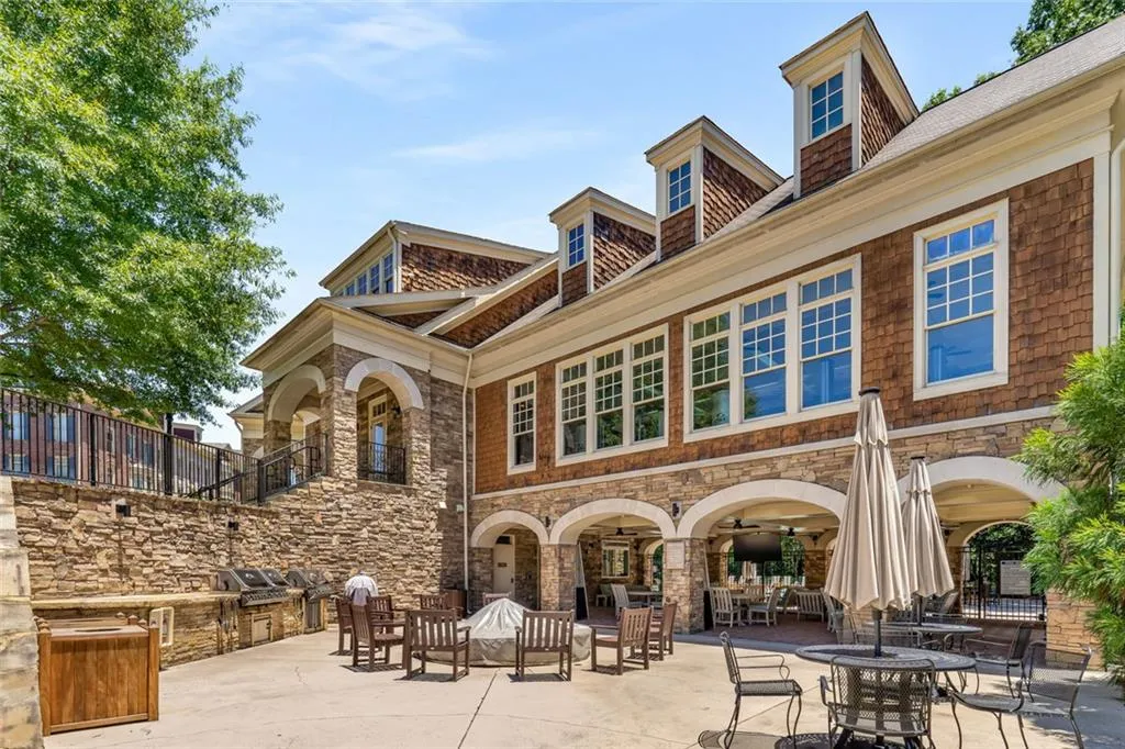 200 River Vista Drive Unit 713, Atlanta, Georgia 30339, 2 Bedrooms Bedrooms, ,2 BathroomsBathrooms,Residential,For Sale,200 River Vista Drive Unit 713,7626533