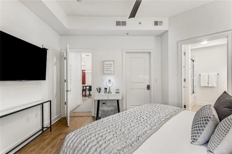 200 River Vista Drive Unit 713, Atlanta, Georgia 30339, 2 Bedrooms Bedrooms, ,2 BathroomsBathrooms,Residential,For Sale,200 River Vista Drive Unit 713,7626533