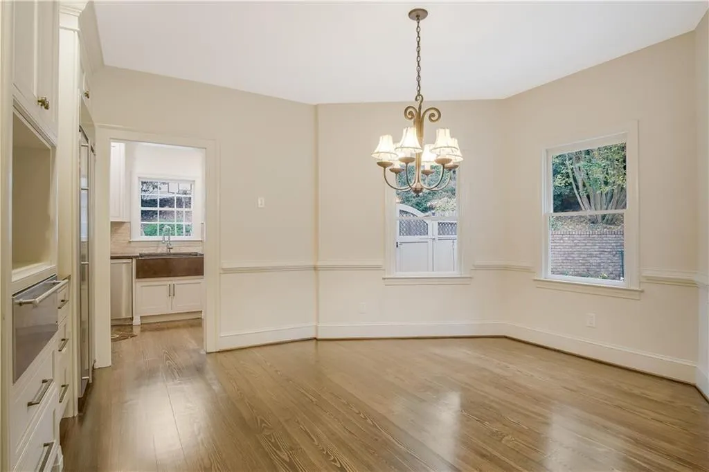 150 Spalding Mill, Sandy Springs, Georgia 30350, 6 Bedrooms Bedrooms, ,4 BathroomsBathrooms,Residential,Sold,150 Spalding Mill,6786134