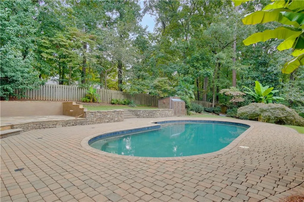 150 Spalding Mill, Sandy Springs, Georgia 30350, 6 Bedrooms Bedrooms, ,4 BathroomsBathrooms,Residential,Sold,150 Spalding Mill,6786134