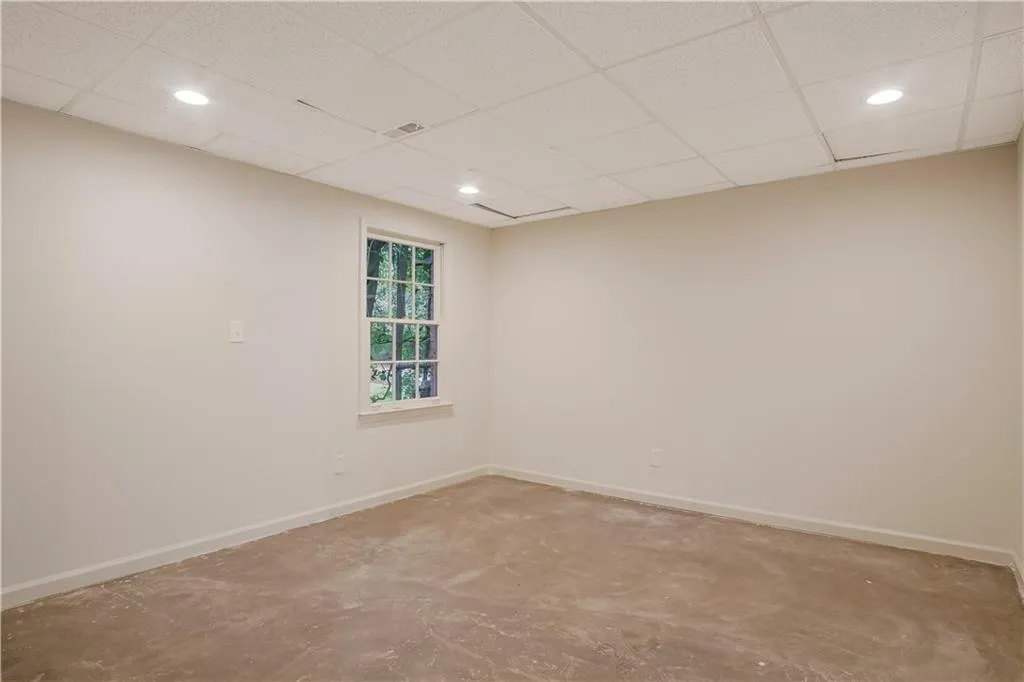 150 Spalding Mill, Sandy Springs, Georgia 30350, 6 Bedrooms Bedrooms, ,4 BathroomsBathrooms,Residential,Sold,150 Spalding Mill,6786134