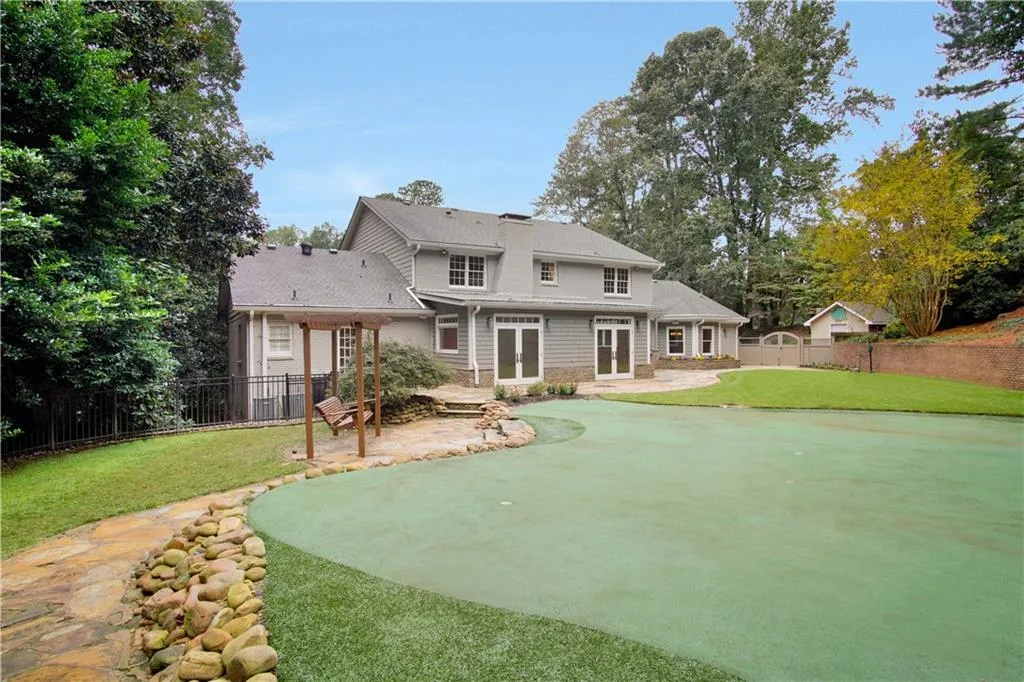 150 Spalding Mill, Sandy Springs, Georgia 30350, 6 Bedrooms Bedrooms, ,4 BathroomsBathrooms,Residential,Sold,150 Spalding Mill,6786134