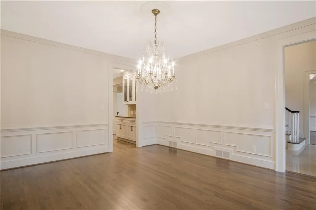 150 Spalding Mill, Sandy Springs, Georgia 30350, 6 Bedrooms Bedrooms, ,4 BathroomsBathrooms,Residential,Sold,150 Spalding Mill,6786134