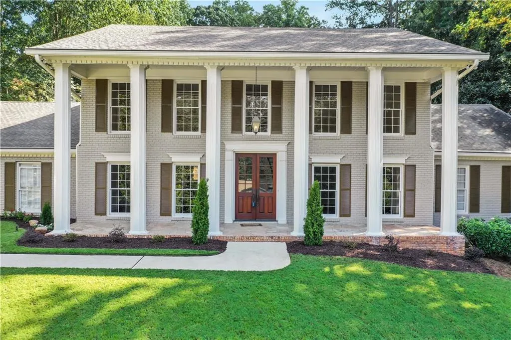 150 Spalding Mill, Sandy Springs, Georgia 30350, 6 Bedrooms Bedrooms, ,4 BathroomsBathrooms,Residential,Sold,150 Spalding Mill,6786134