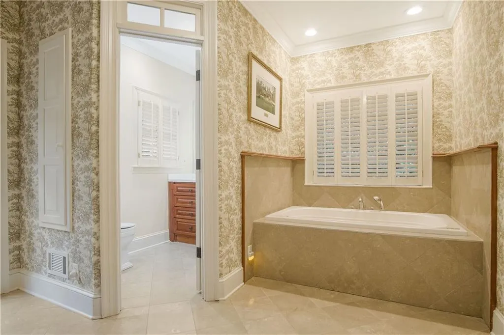 150 Spalding Mill, Sandy Springs, Georgia 30350, 6 Bedrooms Bedrooms, ,4 BathroomsBathrooms,Residential,Sold,150 Spalding Mill,6786134