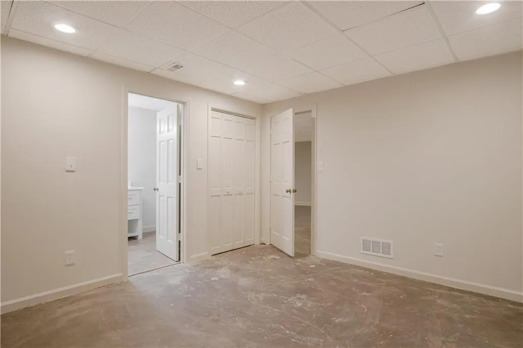 150 Spalding Mill, Sandy Springs, Georgia 30350, 6 Bedrooms Bedrooms, ,4 BathroomsBathrooms,Residential,Sold,150 Spalding Mill,6786134