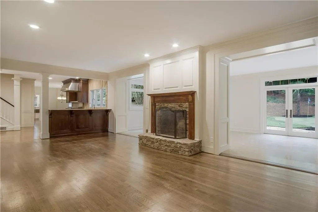 150 Spalding Mill, Sandy Springs, Georgia 30350, 6 Bedrooms Bedrooms, ,4 BathroomsBathrooms,Residential,Sold,150 Spalding Mill,6786134
