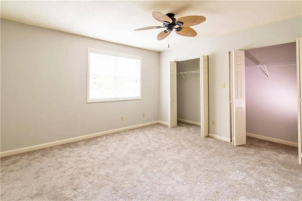 6900 Roswell Road Unit K1, Sandy Springs, Georgia 30328, 3 Bedrooms Bedrooms, ,2 BathroomsBathrooms,Residential,Sold,6900 Roswell Road Unit K1,6897854