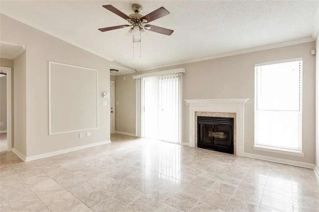 321 Granville Court, Atlanta, Georgia 30328, 2 Bedrooms Bedrooms, ,2 BathroomsBathrooms,Residential,Sold,321 Granville Court,5985218