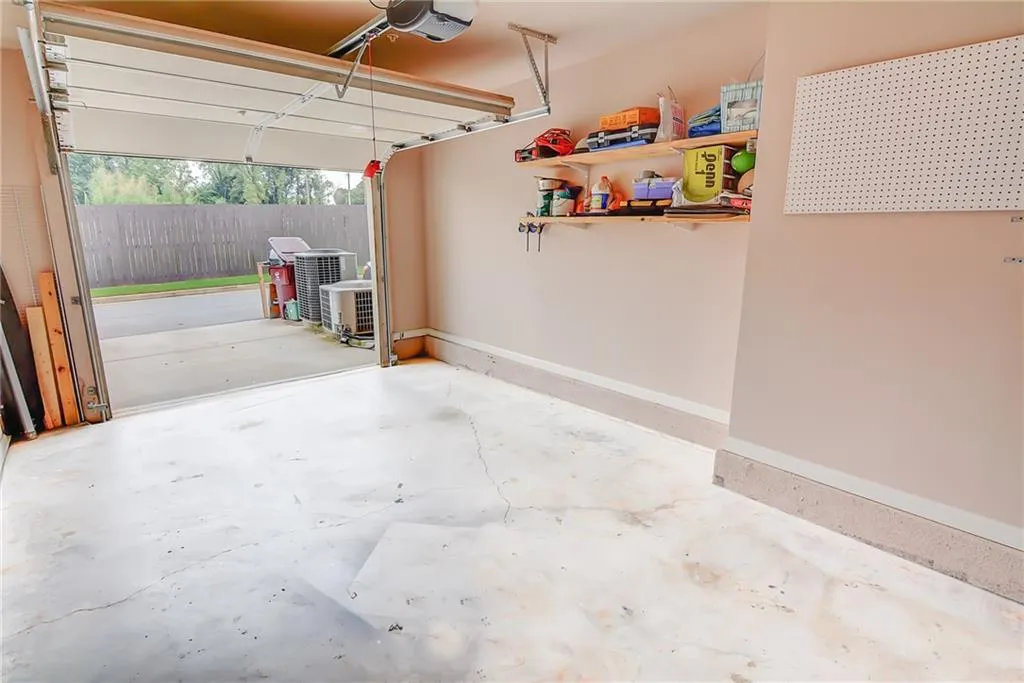 853 Perennial Drive, Sandy Springs, Georgia 30328, 3 Bedrooms Bedrooms, ,2 BathroomsBathrooms,Residential,Sold,853 Perennial Drive,5886149 853 Perennial Drive, Sandy Springs, Georgia 30328, 3 Bedrooms Bedrooms, ,2 BathroomsBathrooms,Residential,Sold,853 Perennial Drive,5886149