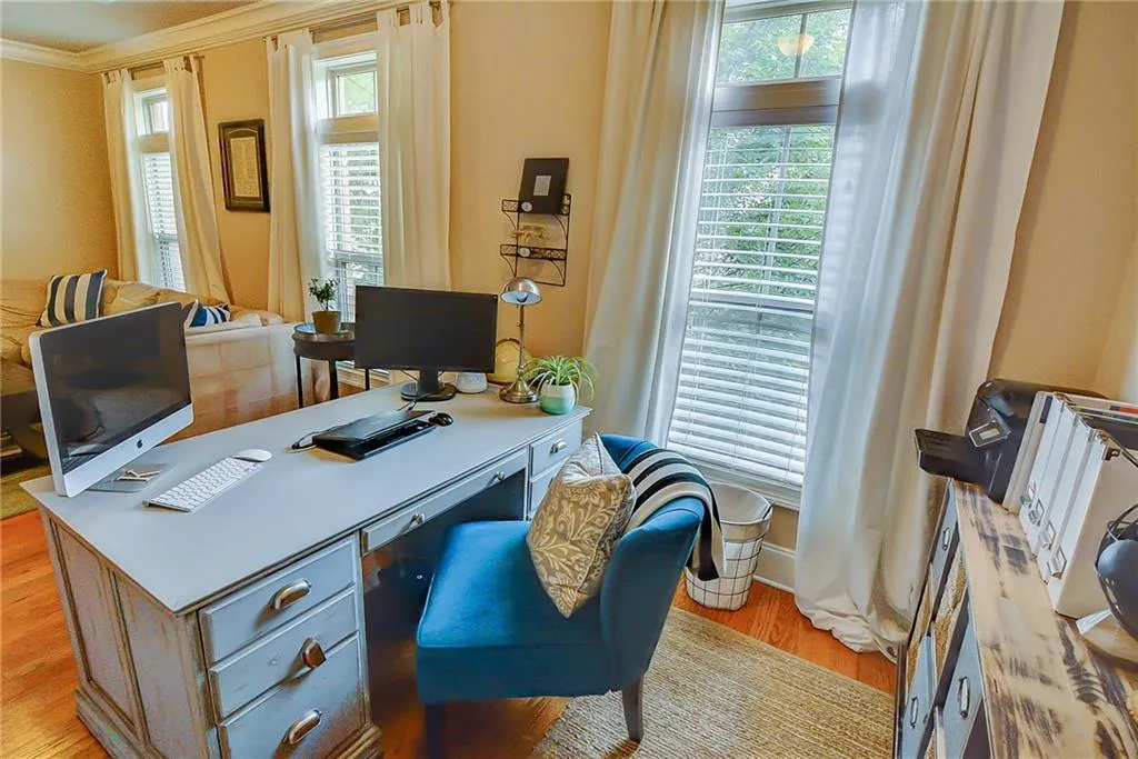 853 Perennial Drive, Sandy Springs, Georgia 30328, 3 Bedrooms Bedrooms, ,2 BathroomsBathrooms,Residential,Sold,853 Perennial Drive,5886149 853 Perennial Drive, Sandy Springs, Georgia 30328, 3 Bedrooms Bedrooms, ,2 BathroomsBathrooms,Residential,Sold,853 Perennial Drive,5886149