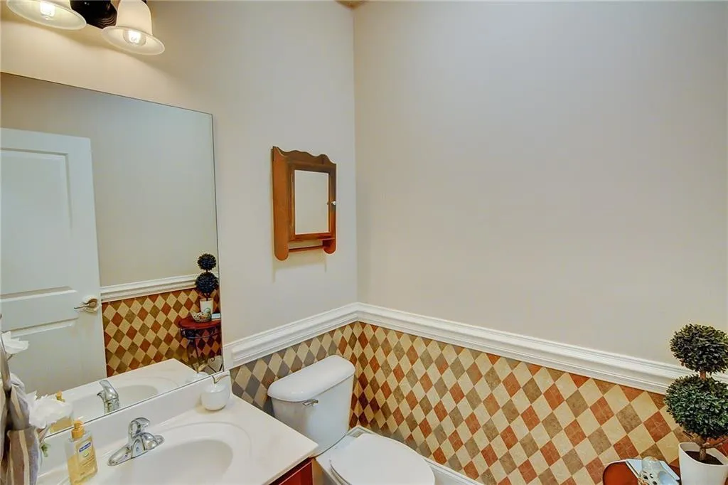 853 Perennial Drive, Sandy Springs, Georgia 30328, 3 Bedrooms Bedrooms, ,2 BathroomsBathrooms,Residential,Sold,853 Perennial Drive,5886149 853 Perennial Drive, Sandy Springs, Georgia 30328, 3 Bedrooms Bedrooms, ,2 BathroomsBathrooms,Residential,Sold,853 Perennial Drive,5886149