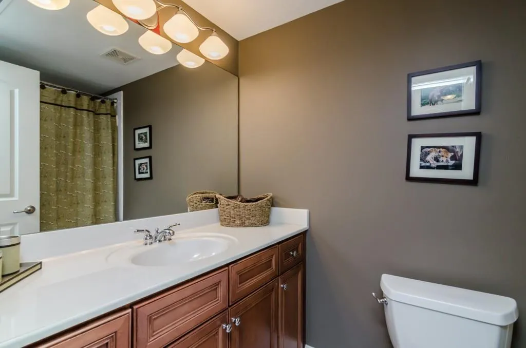 5454 Battery Lane Ne, Atlanta, Georgia 30342, 3 Bedrooms Bedrooms, ,3 BathroomsBathrooms,Residential,Sold,5454 Battery Lane Ne,5788601