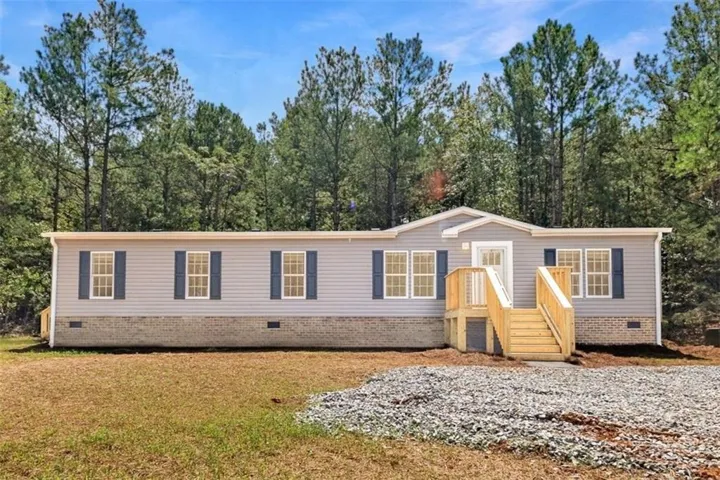122 Hdr Drive, Maysville, Georgia 30558