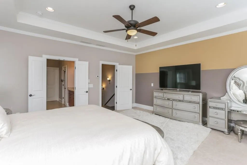 429 Alderwood Street, Atlanta, Georgia 30328, 3 Bedrooms Bedrooms, ,3 BathroomsBathrooms,Residential,Sold,429 Alderwood Street,6502541