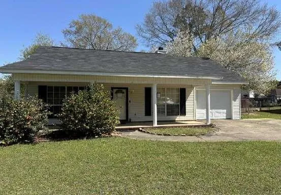85 Nomad Circle, Kinsey, Alabama 36303
