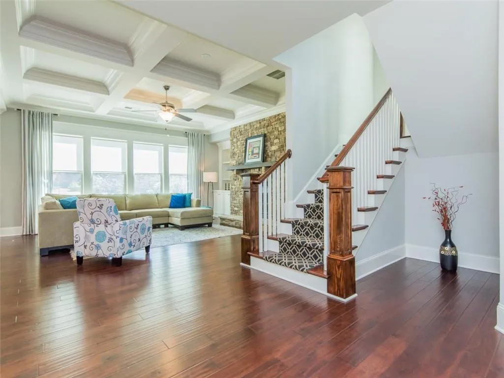 6275 Ferry Drive, Sandy Springs, Georgia 30328, 5 Bedrooms Bedrooms, ,4 BathroomsBathrooms,Residential,Sold,6275 Ferry Drive,6519707