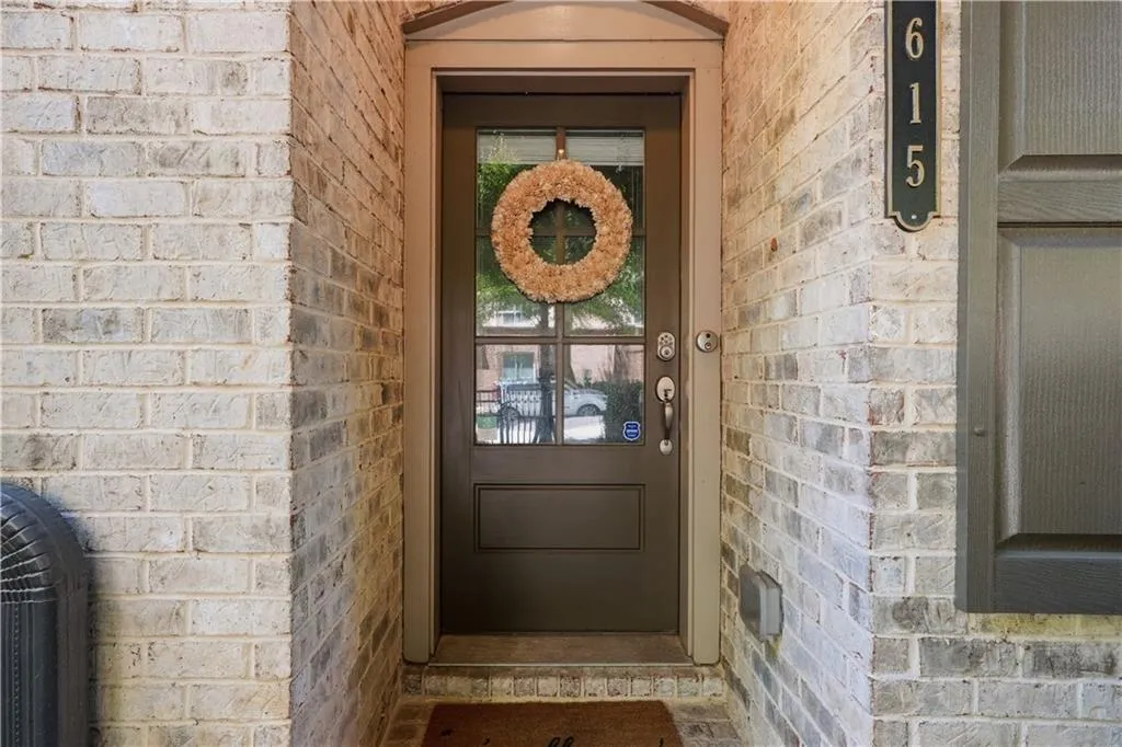 615 Broadview Place Ne, Atlanta, Georgia 30324, 2 Bedrooms Bedrooms, 0 ,2 BathroomsBathrooms,Residential,Sold,615 Broadview Place Ne,7770084