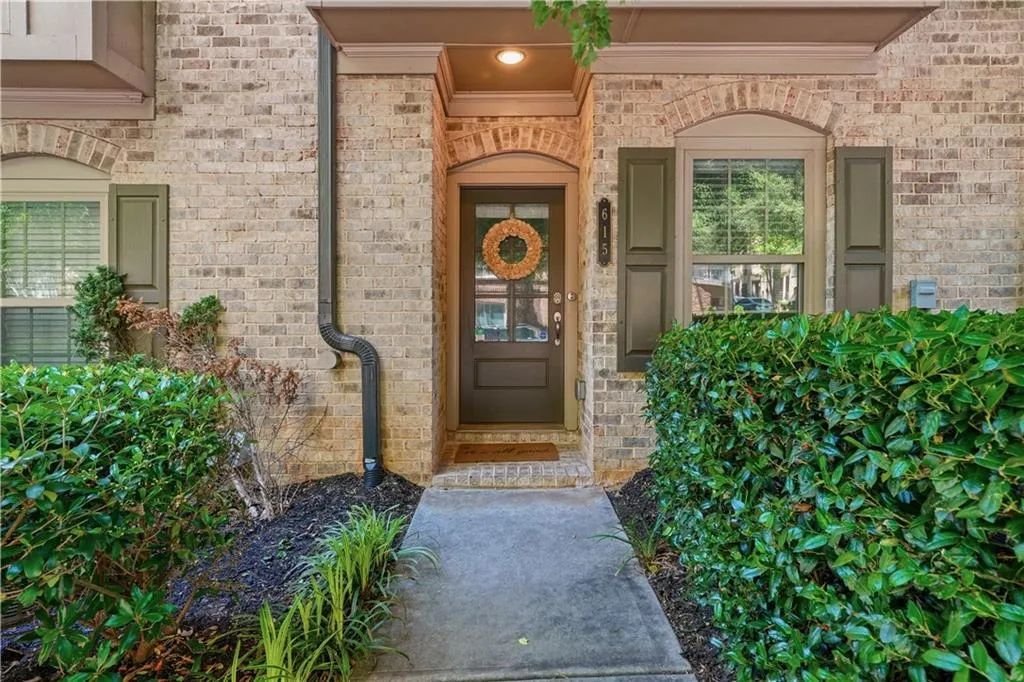 615 Broadview Place Ne, Atlanta, Georgia 30324, 2 Bedrooms Bedrooms, 0 ,2 BathroomsBathrooms,Residential,Sold,615 Broadview Place Ne,7770084