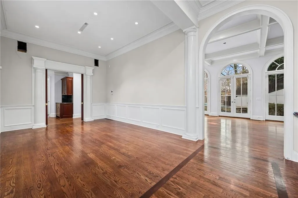 4288 Olde Mill Lane Ne, Atlanta, Georgia 30342, 4 Bedrooms Bedrooms, 0 ,4 BathroomsBathrooms,Residential,Sold,4288 Olde Mill Lane Ne,7709338