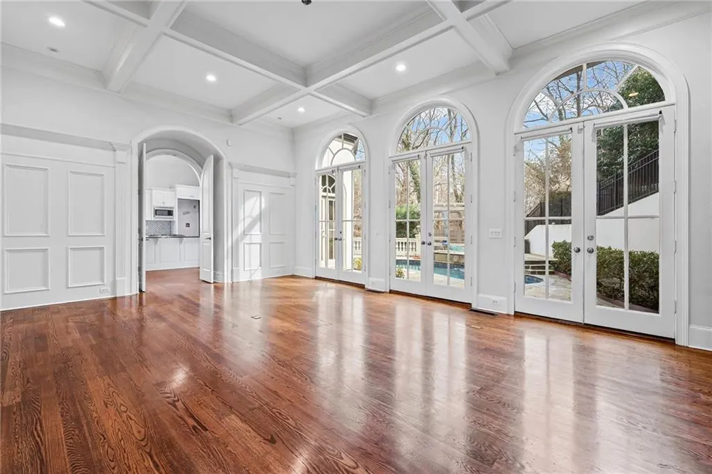 4288 Olde Mill Lane Ne, Atlanta, Georgia 30342, 4 Bedrooms Bedrooms, 0 ,4 BathroomsBathrooms,Residential,Sold,4288 Olde Mill Lane Ne,7709338