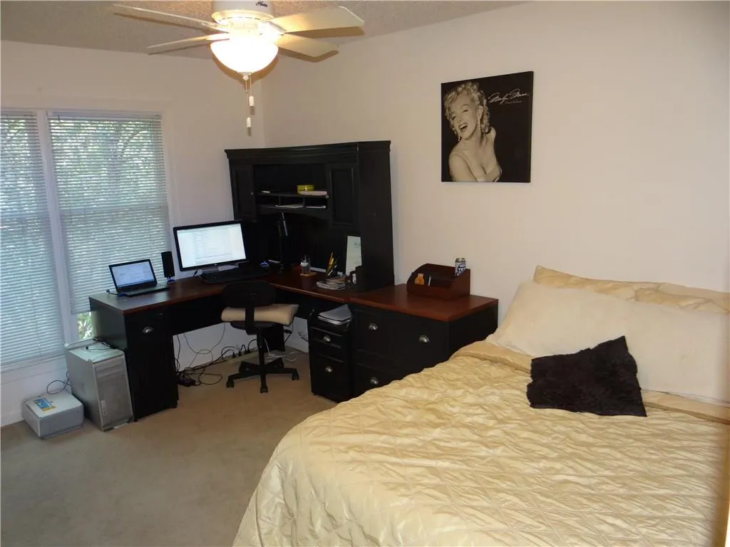 307 Hollyfax Circle, Atlanta, Georgia 30328, 2 Bedrooms Bedrooms, ,2 BathroomsBathrooms,Residential,Sold,307 Hollyfax Circle,5700126
