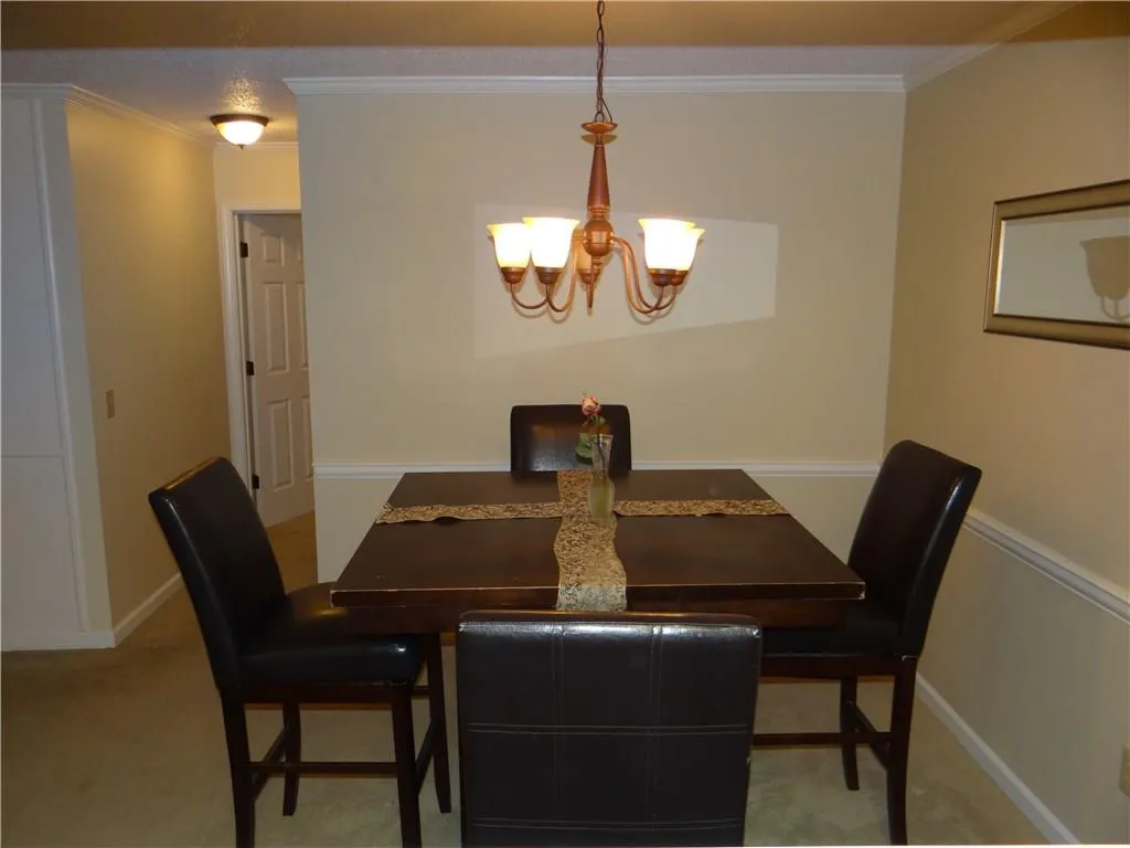 307 Hollyfax Circle, Atlanta, Georgia 30328, 2 Bedrooms Bedrooms, ,2 BathroomsBathrooms,Residential,Sold,307 Hollyfax Circle,5700126