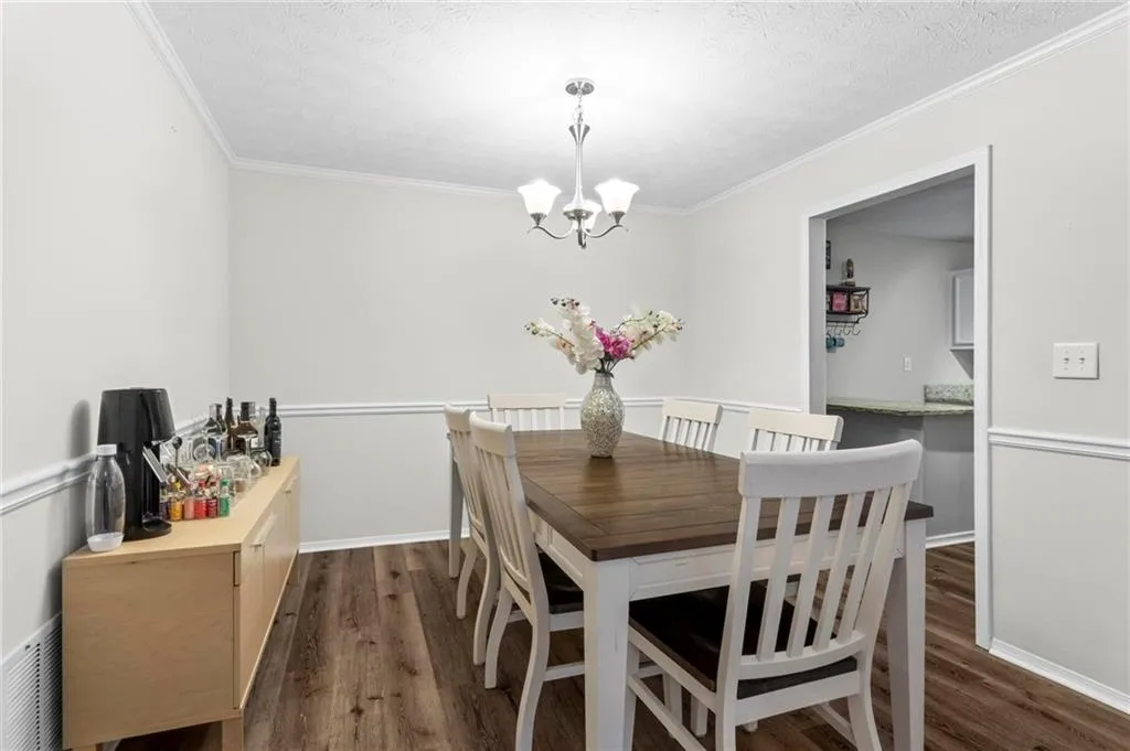 504 Vicksburg Place, Atlanta, Georgia 30350, 3 Bedrooms Bedrooms, ,2 BathroomsBathrooms,Residential,Sold,504 Vicksburg Place,7450918