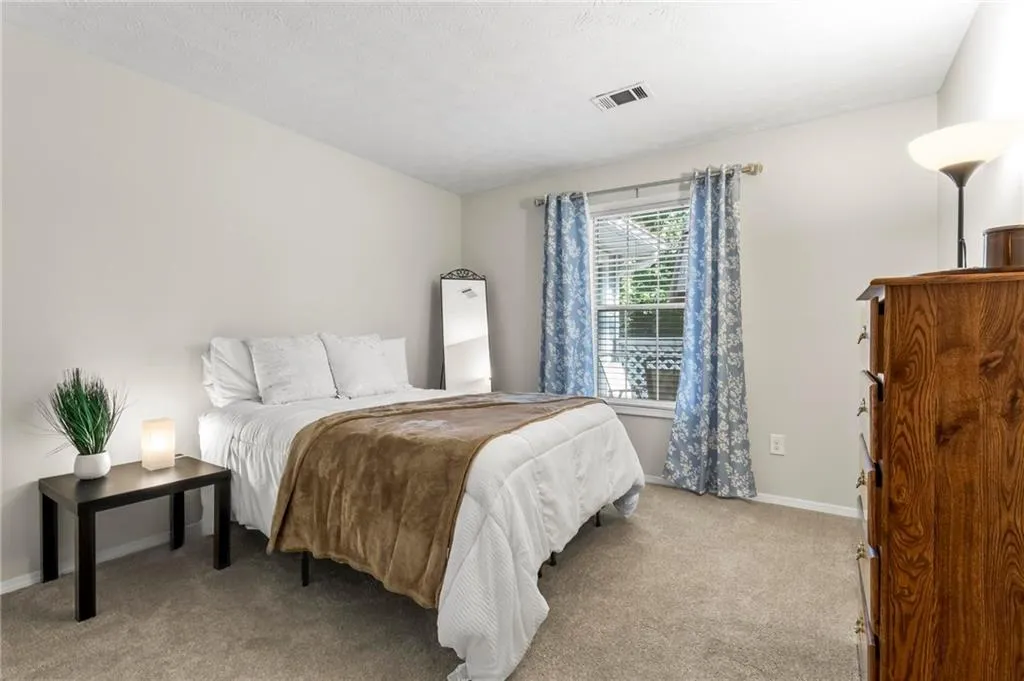 504 Vicksburg Place, Atlanta, Georgia 30350, 3 Bedrooms Bedrooms, ,2 BathroomsBathrooms,Residential,Sold,504 Vicksburg Place,7450918