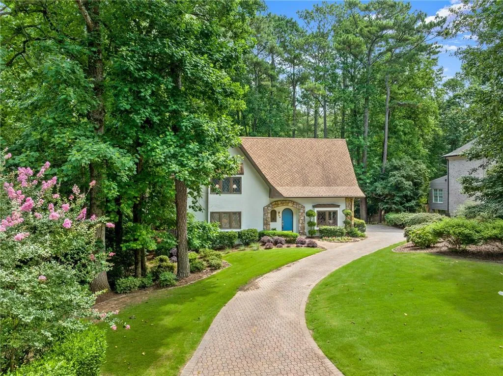 345 Breakwater Ridge, Atlanta, Georgia 30328, 5 Bedrooms Bedrooms, ,3 BathroomsBathrooms,Residential,Sold,345 Breakwater Ridge,7085500