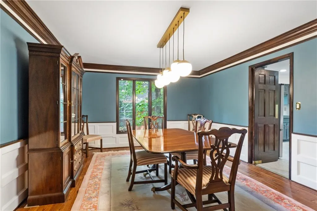 345 Breakwater Ridge, Atlanta, Georgia 30328, 5 Bedrooms Bedrooms, ,3 BathroomsBathrooms,Residential,Sold,345 Breakwater Ridge,7085500