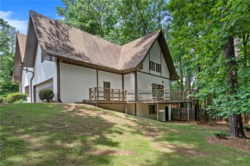 345 Breakwater Ridge, Atlanta, Georgia 30328, 5 Bedrooms Bedrooms, ,3 BathroomsBathrooms,Residential,Sold,345 Breakwater Ridge,7085500