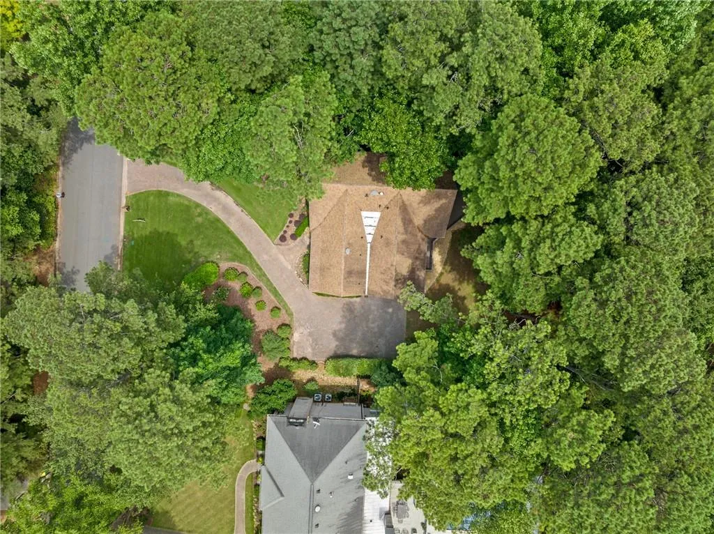 345 Breakwater Ridge, Atlanta, Georgia 30328, 5 Bedrooms Bedrooms, ,3 BathroomsBathrooms,Residential,Sold,345 Breakwater Ridge,7085500