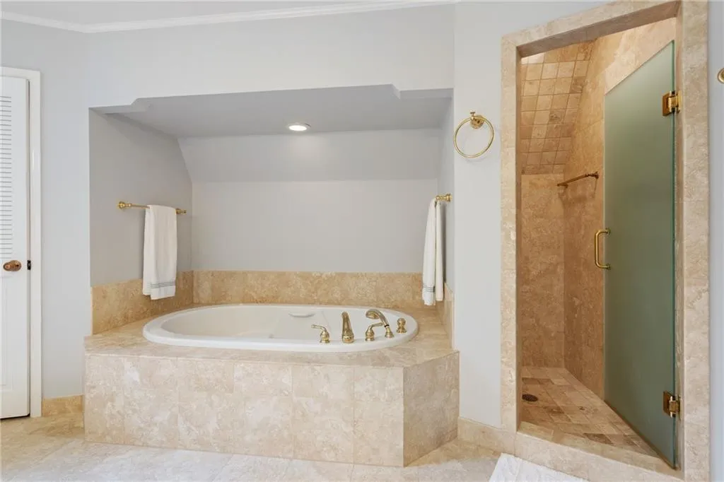 345 Breakwater Ridge, Atlanta, Georgia 30328, 5 Bedrooms Bedrooms, ,3 BathroomsBathrooms,Residential,Sold,345 Breakwater Ridge,7085500